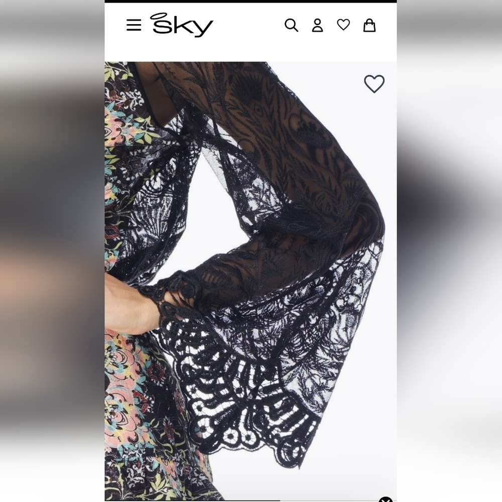 SKY YAMIR ROMPER BACK LACE V NECK WAIST STRAP LONG WING SLEEVES SIZE Medium - Picture 3 of 15
